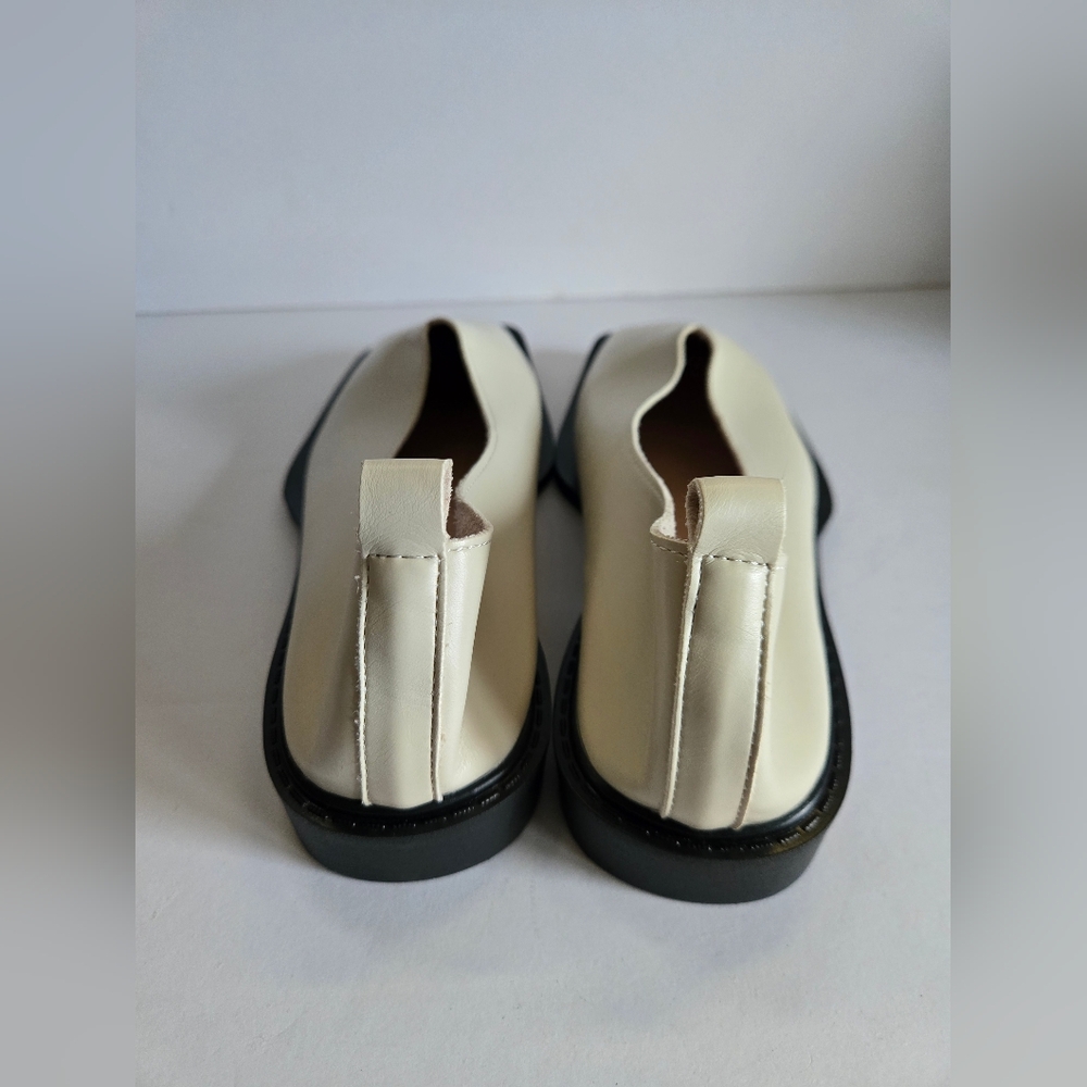 Square Toe Flats - Picture 7 of 8
